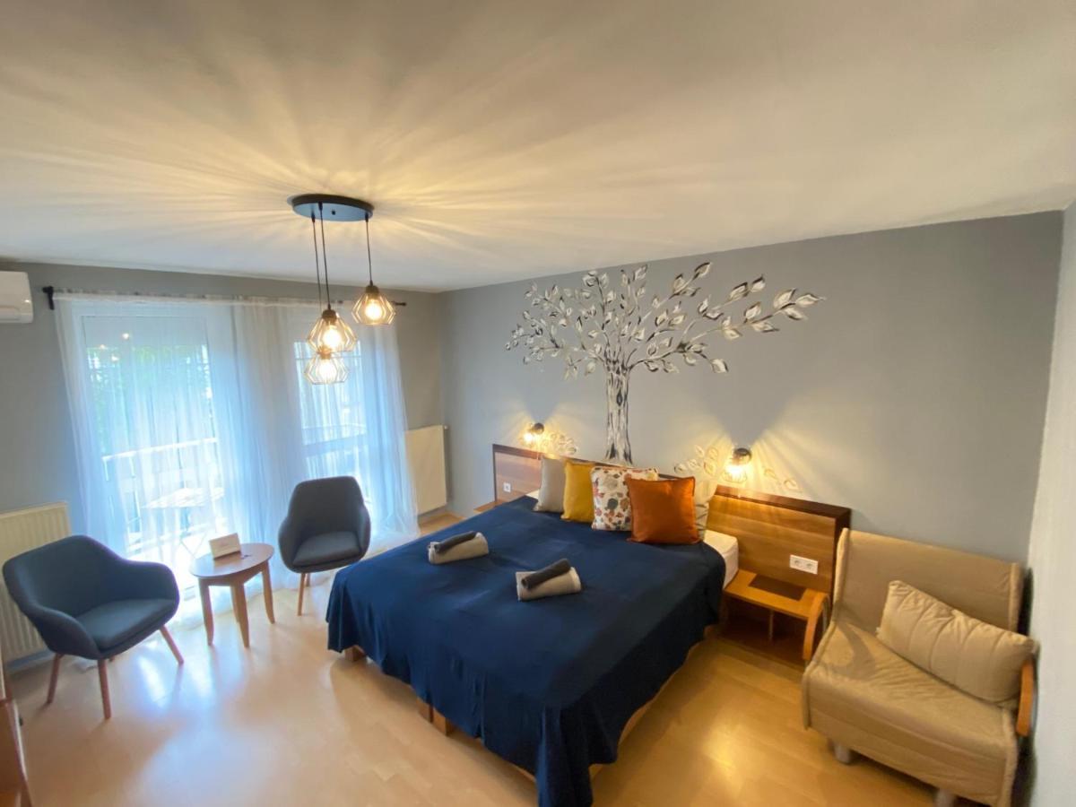 Tündérpart Apartment Eger Extérieur photo