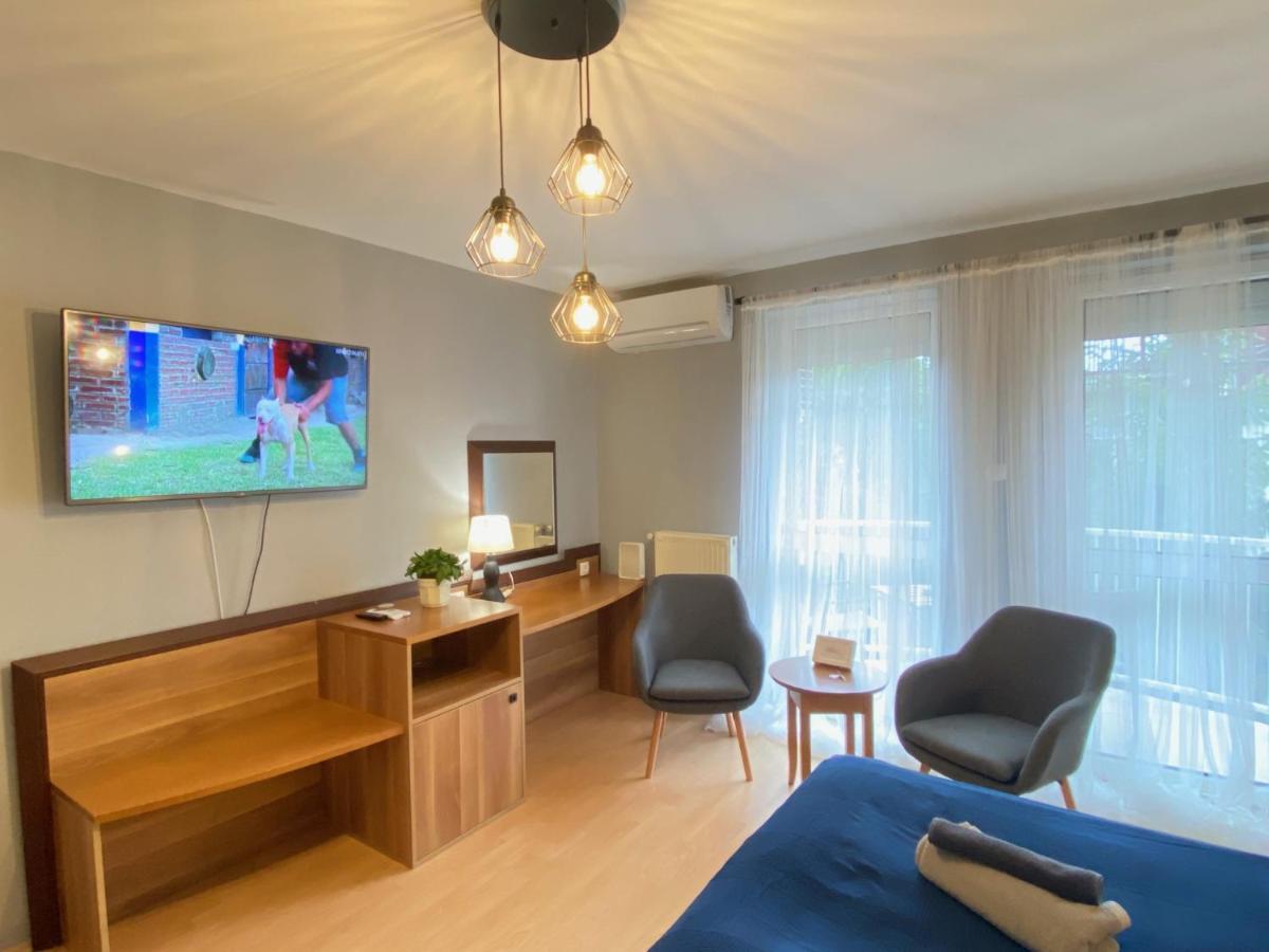 Tündérpart Apartment Eger Extérieur photo